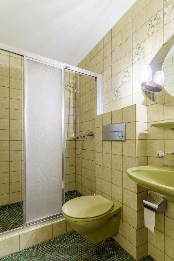 גוטמדינגן Hotel Sonne מראה חיצוני תמונה