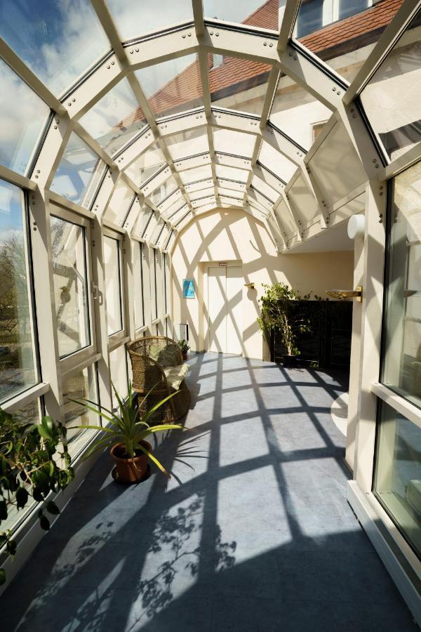 גוטמדינגן Hotel Sonne מראה חיצוני תמונה